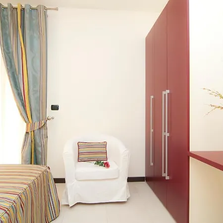 Vescovo Rosso 호텔 코센차