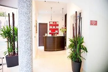 Vescovo Rosso 호텔