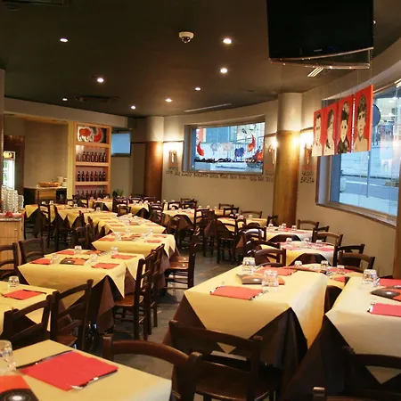 Hotel Vescovo Rosso 3*