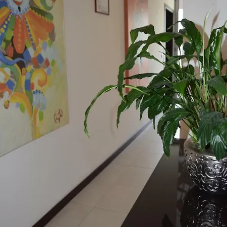 Hotel Vescovo Rosso 3*