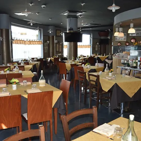 Vescovo Rosso Hotel Cosenza