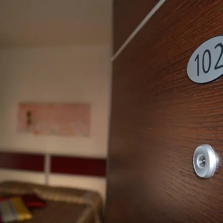 Vescovo Rosso 코센차