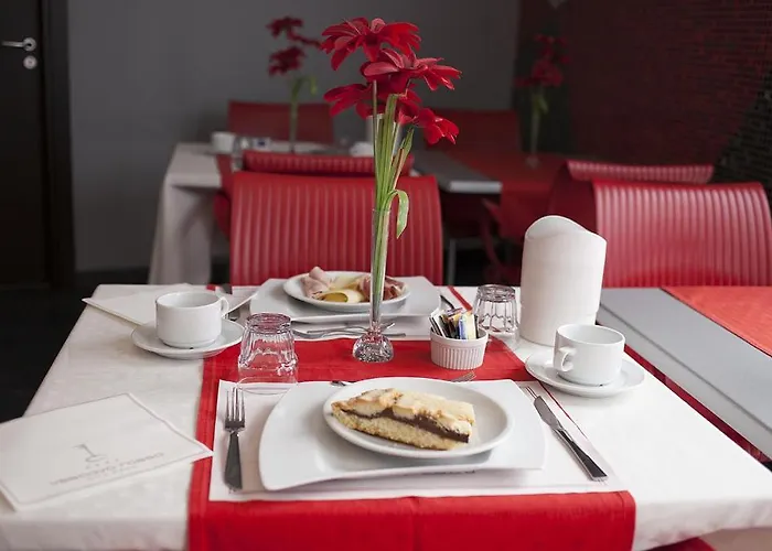 Hotel Vescovo Rosso Cosença