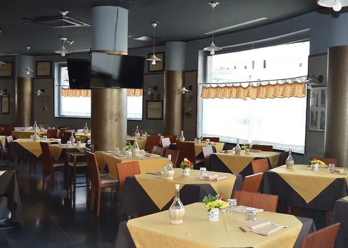 Vescovo Rosso 3* Cosença